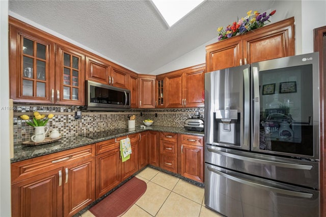 2 of 39 - 17778 Sw 145th Ave, Miami, FL