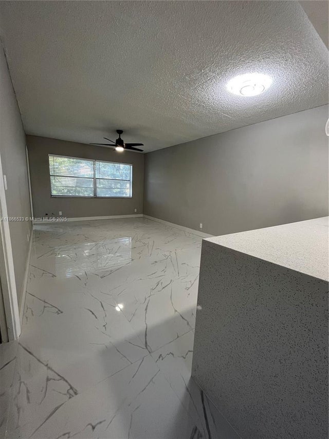 2 of 22 - 5102 Nw 36th St 605, Lauderdale Lakes, FL