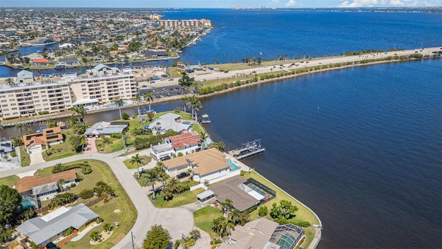 5 of 14 - 1750 Sandy Circle, Cape Coral, FL