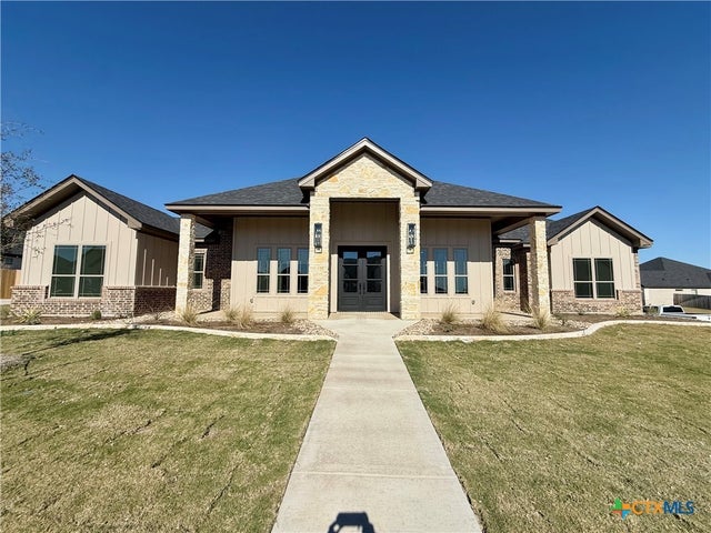 9016 Blackhawk Drive, Temple