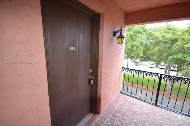 680 Tennis Club Dr 312, Fort Lauderdale