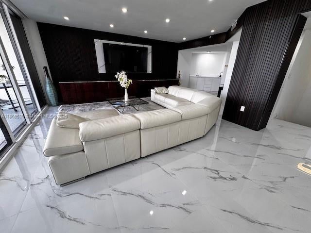 4 of 26 - 4000 Island Blvd 2301, Aventura, FL