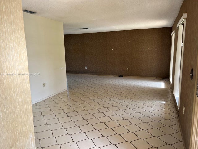 2 of 25 - N/A, Pembroke Pines, FL