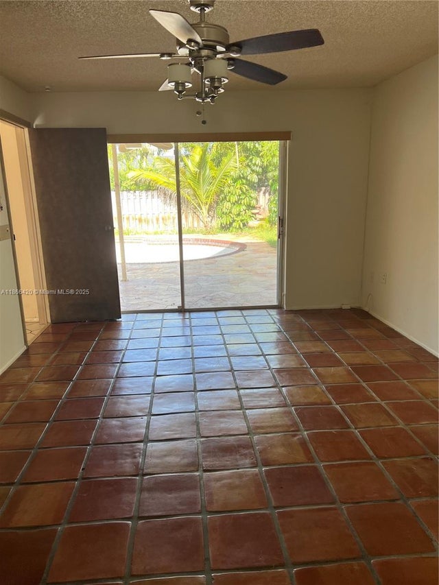 5 of 25 - N/A, Pembroke Pines, FL