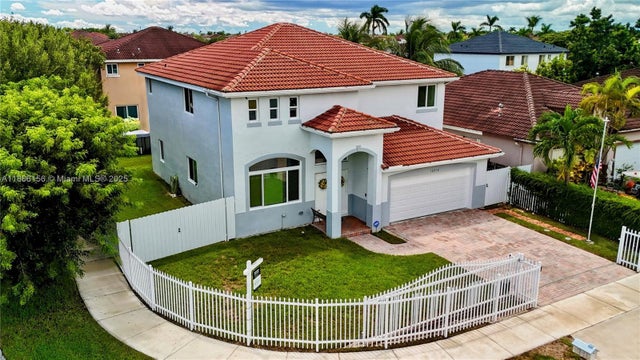 2 of 36 - 10210 Sw 225 Ln, Cutler Bay, FL