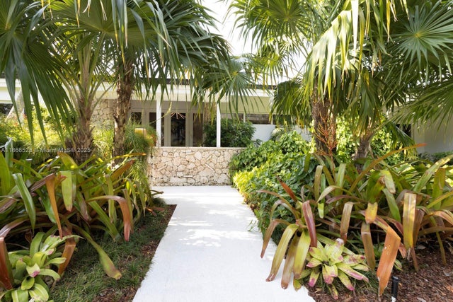 3 of 51 - 5780 Las Palmas Dr, Coral Gables, FL