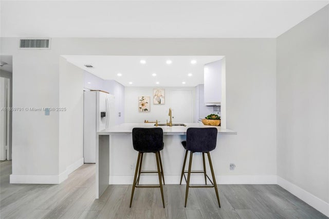 2 of 19 - 2100 S Ocean Dr 5b, Fort Lauderdale, FL