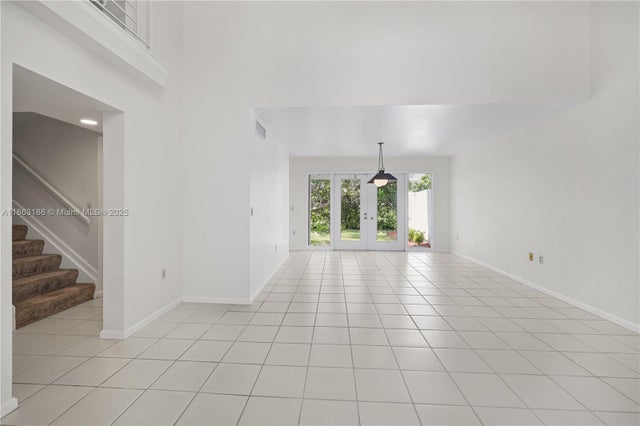 5 of 24 - 7150 Sw 55th Ter W, Miami, FL