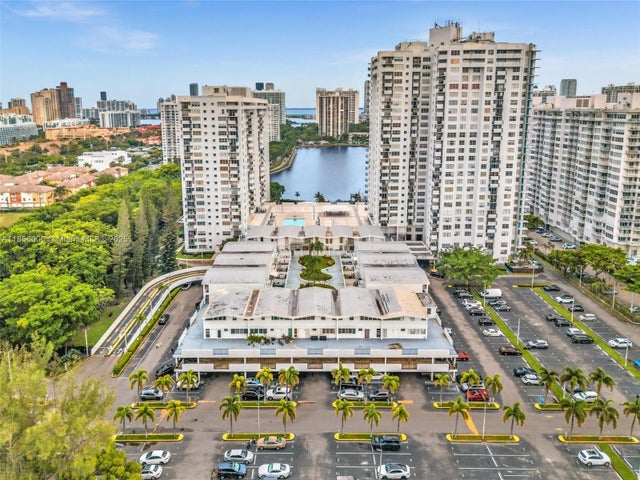 1 of 67 - 2750 Ne 183rd St 1801, Aventura, FL
