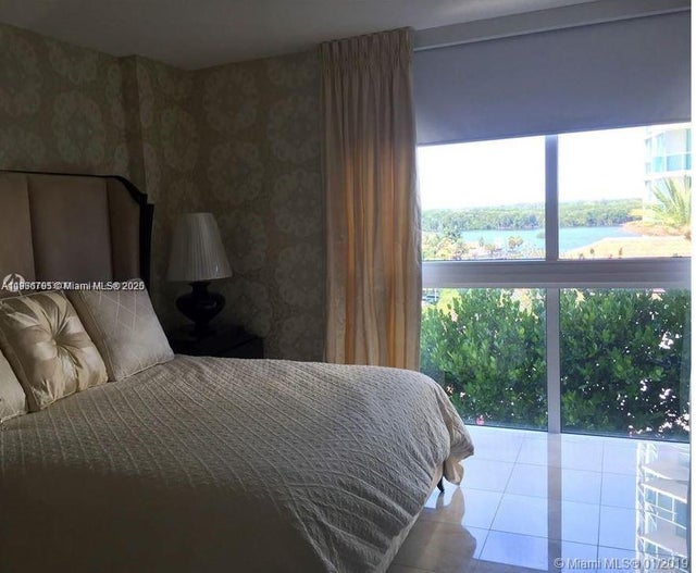 3 of 10 - 200 Sunny Isles Blvd 2-704, Sunny Isles Beach, FL