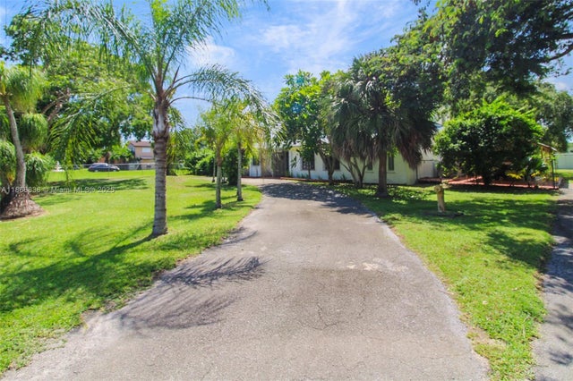 2 of 50 - 23500 Sw 153rd Ct, Homestead, FL
