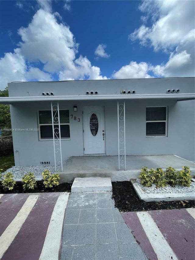 2 of 31 - 783 Nw 98th St, Miami, FL