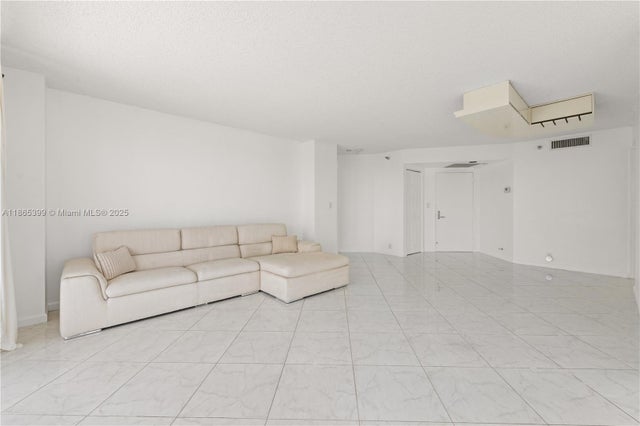 2 of 22 - 3530 Mystic Pointe Dr 3206, Aventura, FL