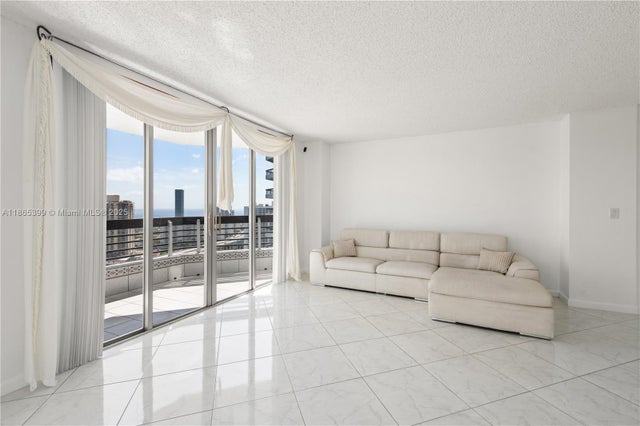 3 of 22 - 3530 Mystic Pointe Dr 3206, Aventura, FL