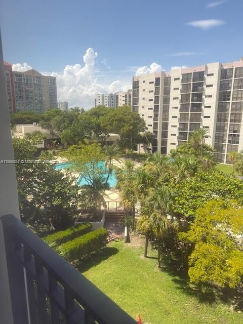 1 of 15 - 16919 N Bay Rd 507, Sunny Isles Beach, FL