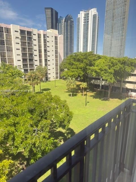 2 of 15 - 16919 N Bay Rd 507, Sunny Isles Beach, FL