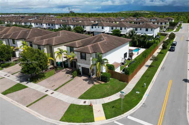 2 of 39 - 25185 Sw 108th Ave, Homestead, FL
