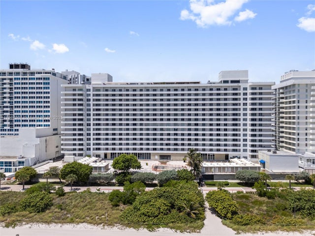 3 of 56 - 5555 Collins Ave 9p, Miami Beach, FL