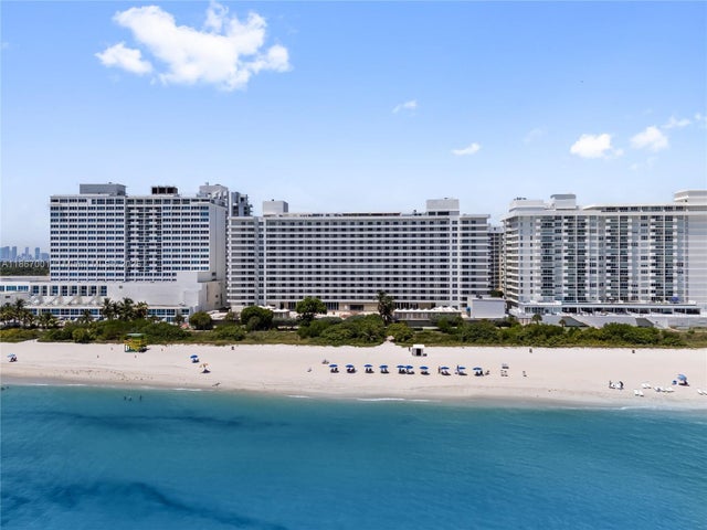 4 of 56 - 5555 Collins Ave 9p, Miami Beach, FL