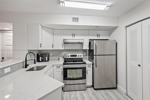 5 of 46 - 1200 Scotia Dr 203, Hypoluxo, FL