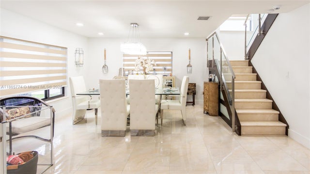 4 of 51 - 8886 Nw 187th St, Miami, FL