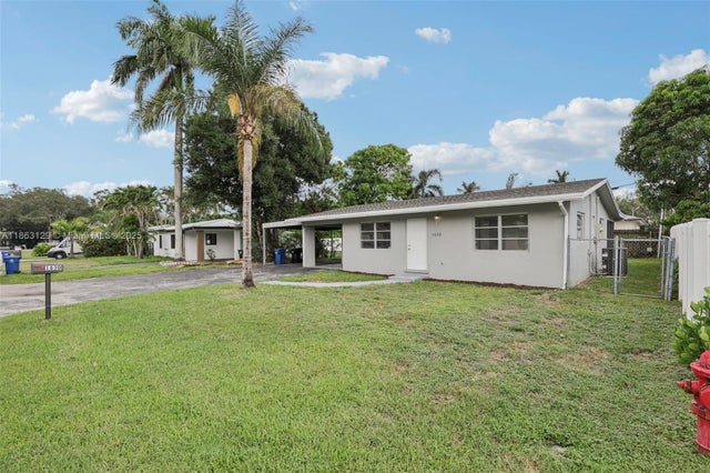 3 of 36 - 1630 Sw 32nd Ct, Fort Lauderdale, FL