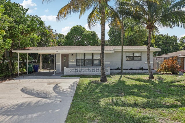 1 of 44 - 2649 Pine Tree Dr, Miramar, FL
