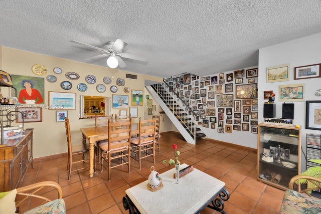 3 of 47 - 265 Grapetree Dr 110, Key Biscayne, FL