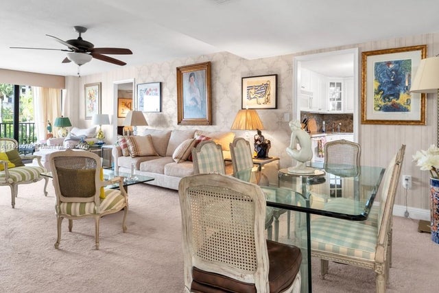 2 of 32 - 1200 S Flagler Dr 206, West Palm Beach, FL