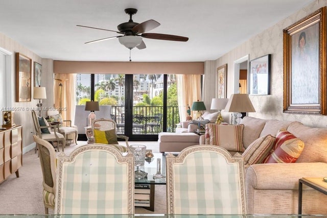 5 of 32 - 1200 S Flagler Dr 206, West Palm Beach, FL