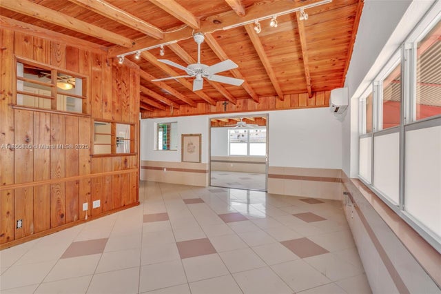 4 of 44 - 140 Gardenia St, Plantation Key, FL
