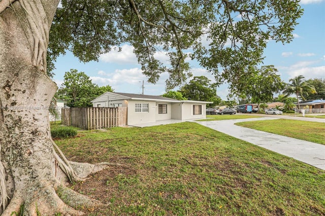 3 of 40 - 6546 Sw 21st St, Miramar, FL