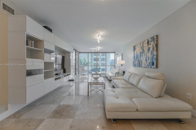 4 of 43 - 3101 S Ocean Dr 404, Hollywood, FL