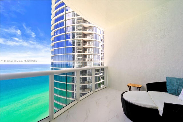 1 of 43 - 15811 Collins Ave 2606, Sunny Isles Beach, FL