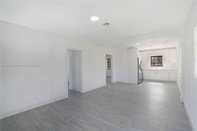 4 of 38 - 50 E 13th St, Hialeah, FL