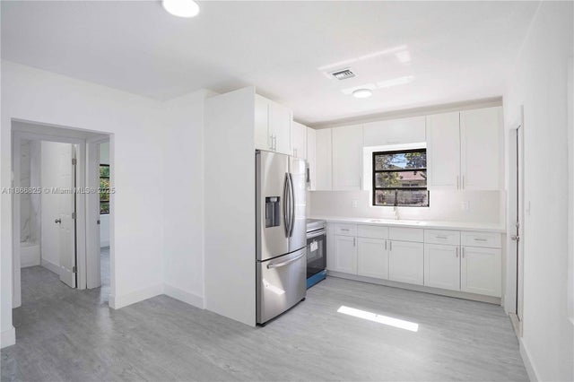 5 of 38 - 50 E 13th St, Hialeah, FL