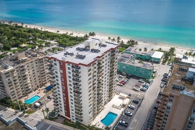 2 of 19 - 1501 S Ocean Dr 201, Hollywood, FL
