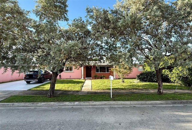 1 of 11 - N/A, Hialeah, FL