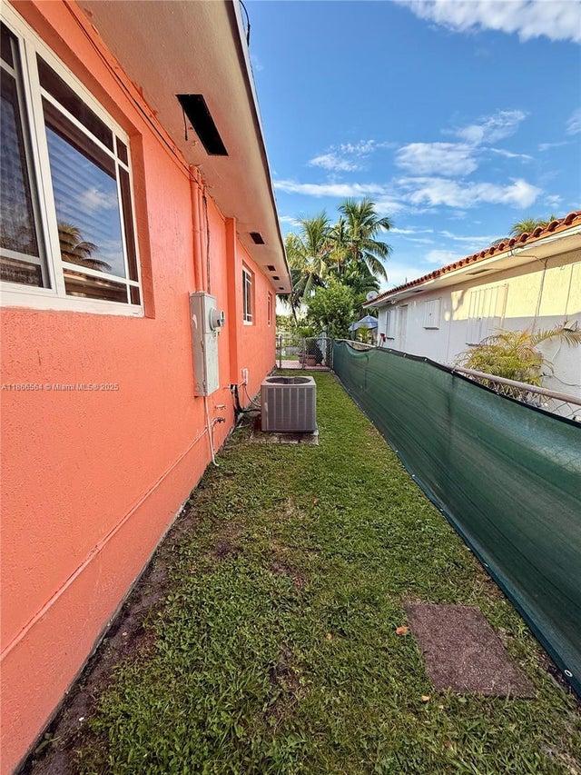 5 of 11 - N/A, Hialeah, FL