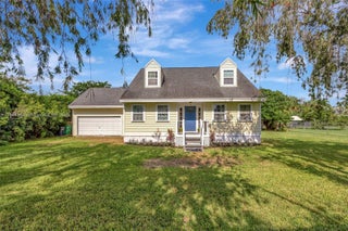 Photo of Listing #A11868357