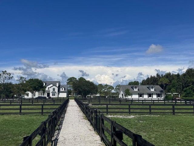 3 of 14 - 2203 Prarieview Dr, Loxahatchee, FL