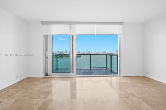 4 of 38 - 1000 West Ave Ph12, Miami Beach, FL