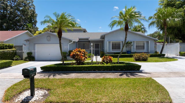 2 of 44 - 11680 Sw 92nd St, Miami, FL