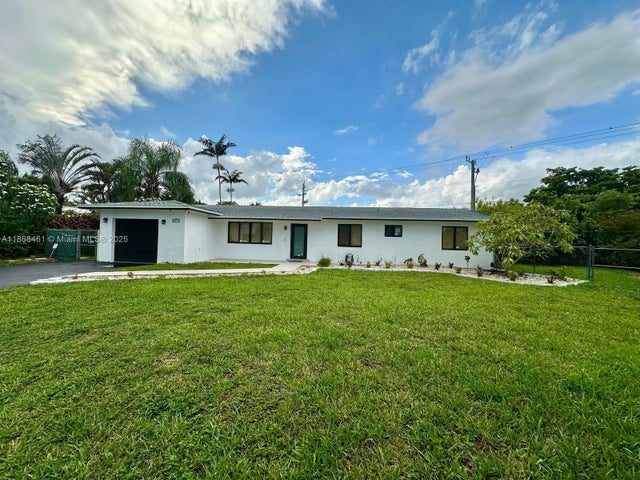 1 of 27 - 11283 Sw 112th Ter, Miami, FL