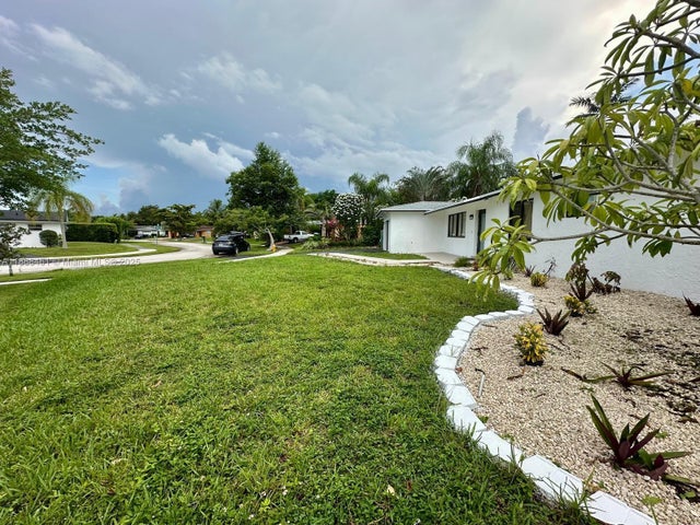 3 of 27 - 11283 Sw 112th Ter, Miami, FL