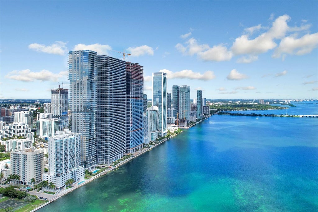 700 Ne 24th Street 2901, Miami