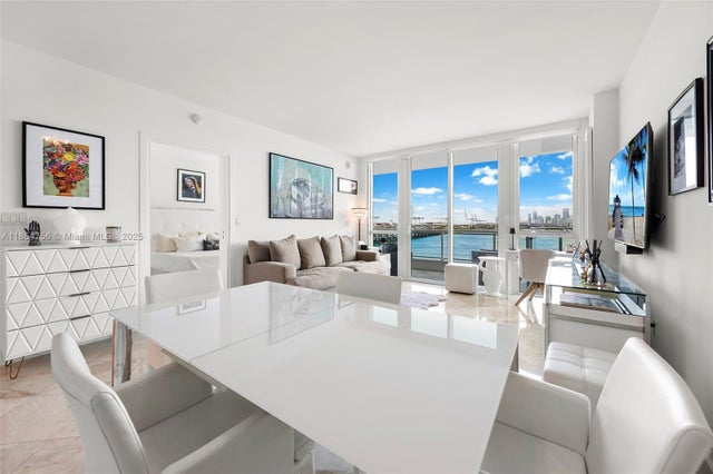 4 of 50 - 540 West Ave 712, Miami Beach, FL