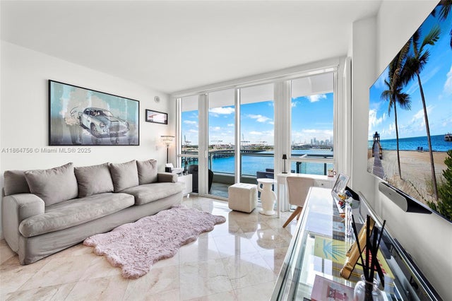 5 of 50 - 540 West Ave 712, Miami Beach, FL