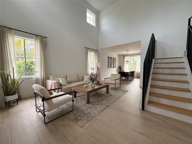 5 of 22 - 767 Tulip Cir, Weston, FL