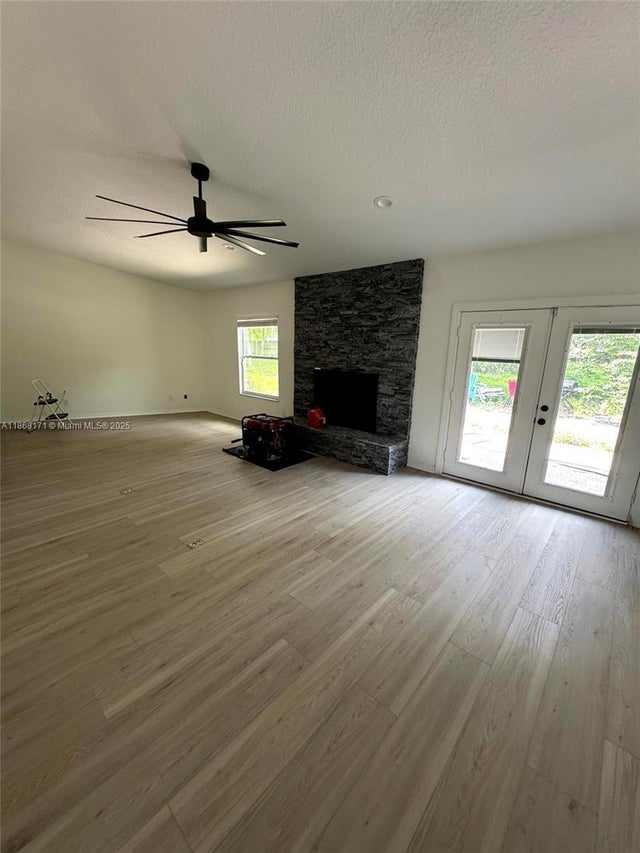 3 of 3 - 2020 Ne 11 Place, Ocala, FL